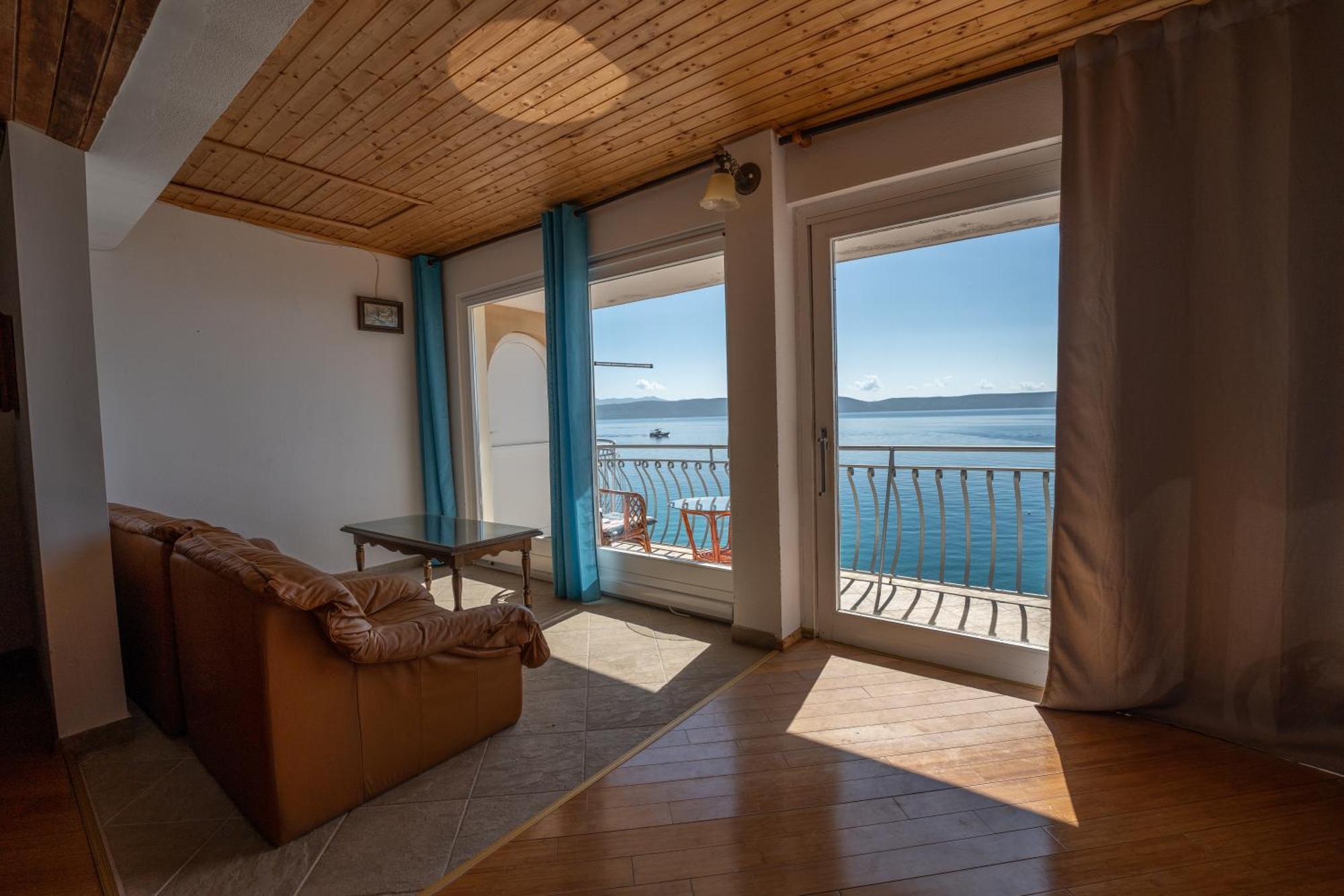 Apartments Maestral Zivogosce Room photo